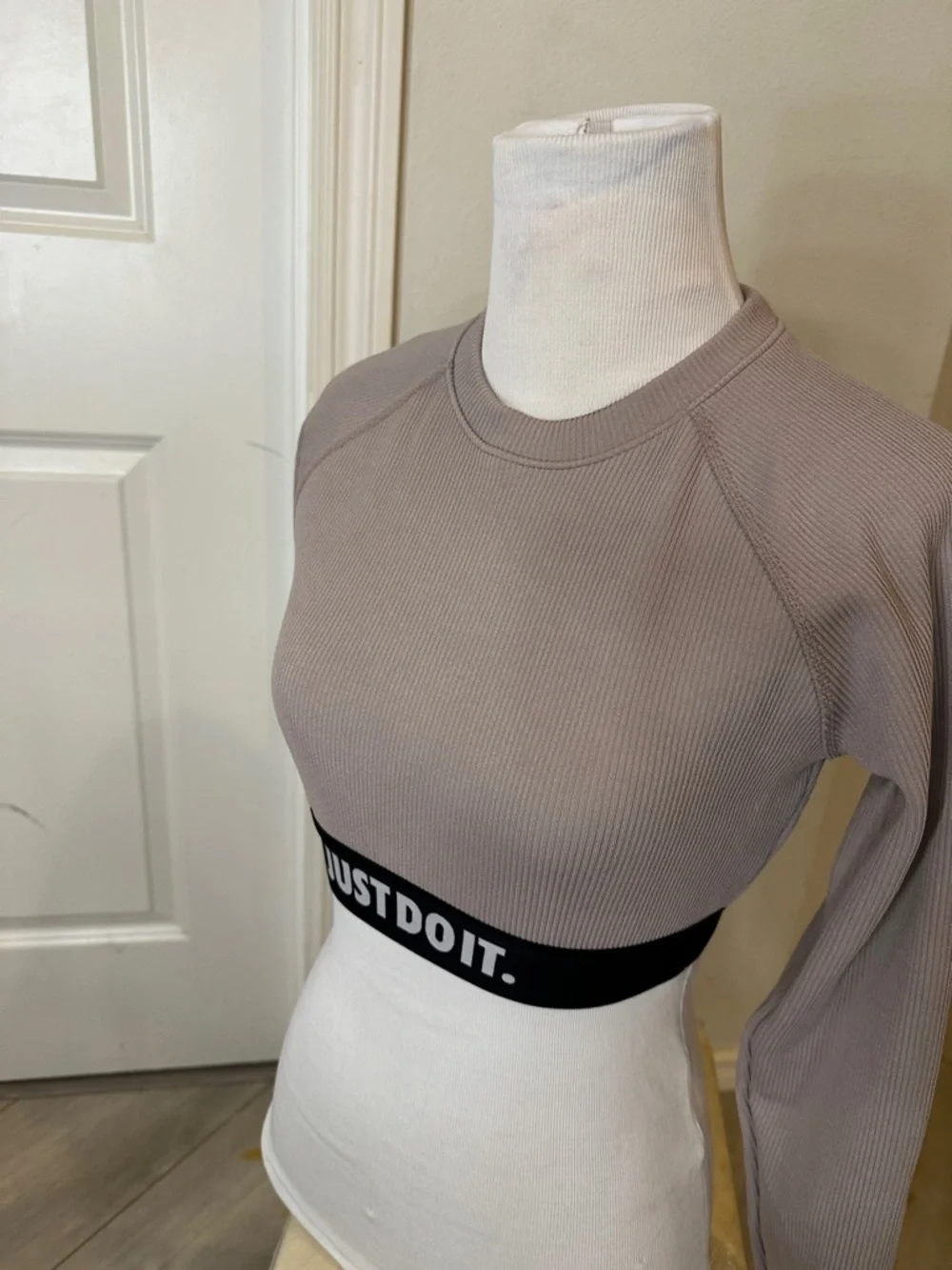 Nike Cropped Long-Sleeve Top in Taupe with Black Elastic